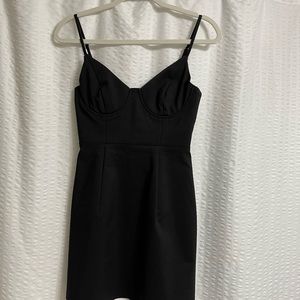 Novella mini dress